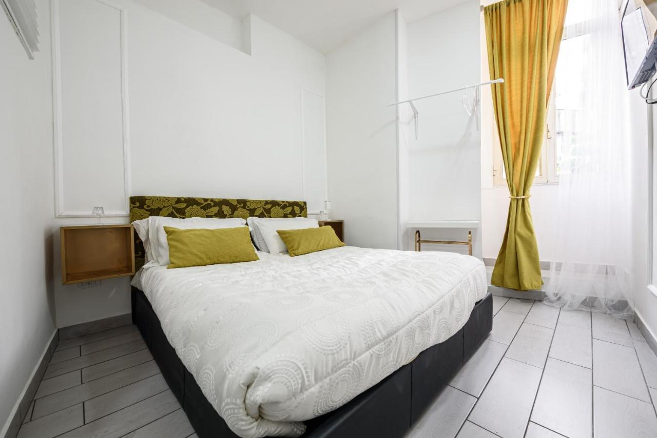 Random B&B Naples Extérieur photo